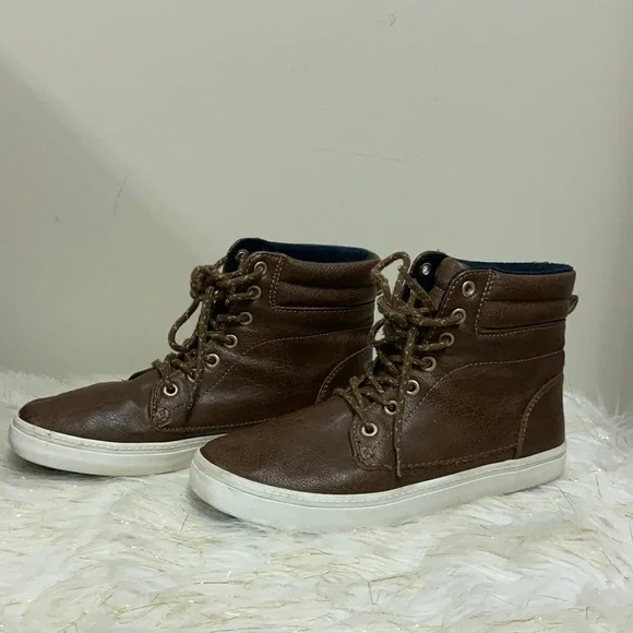 Old Navy Shoes Old Navy Boys Brown Bootssize3 Poshmark